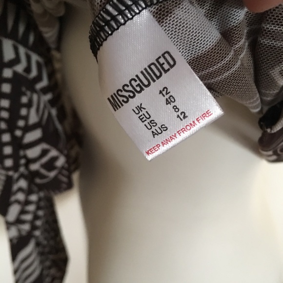 💜 MISSGUIDED FITTED LOW BACK MIDI PRINT DRESS💜 COVER UP - Picture 5 of 6